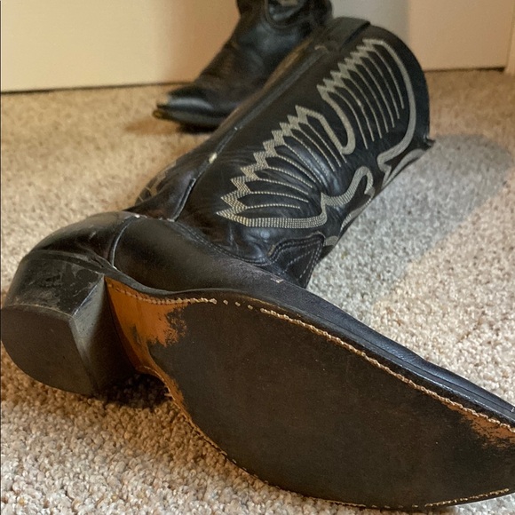 Black Western Cowboy Boots - Picture 2 of 10